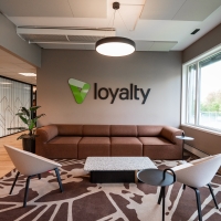 Loyalty Kontorbelysning