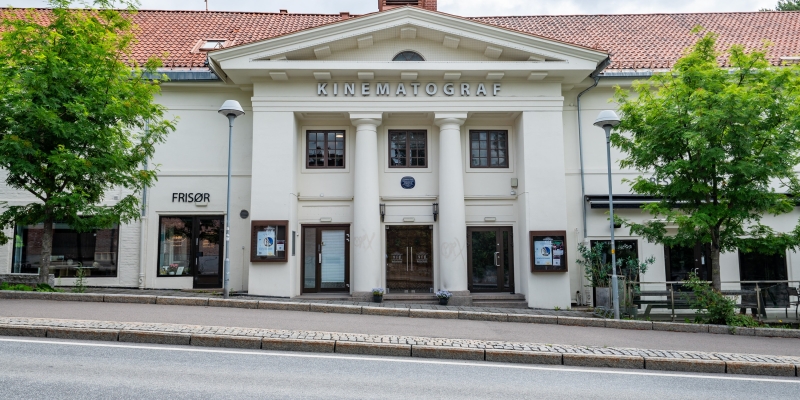 Ny belysning løfter Kulturhuset Stabekk Kino