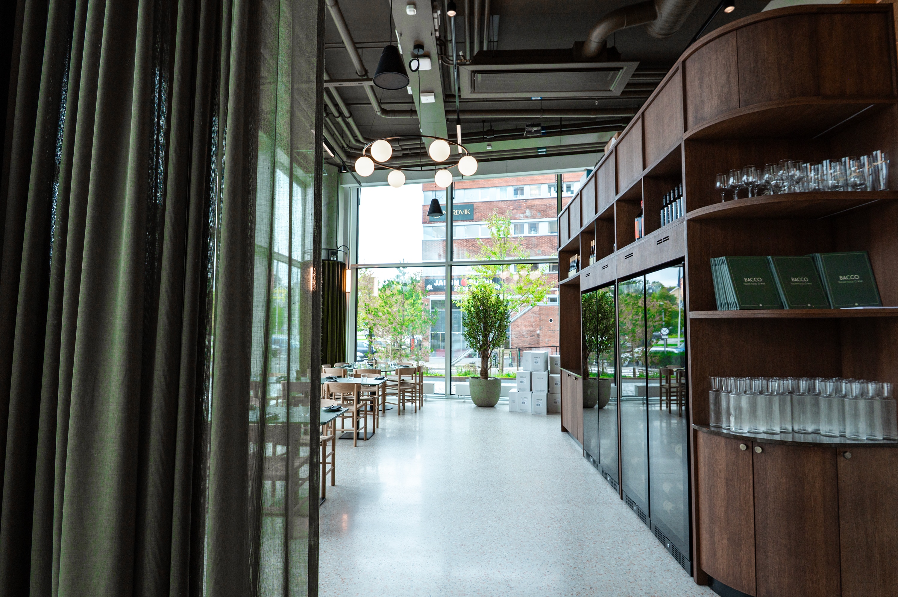 Bacco Vinbar & Restaurant