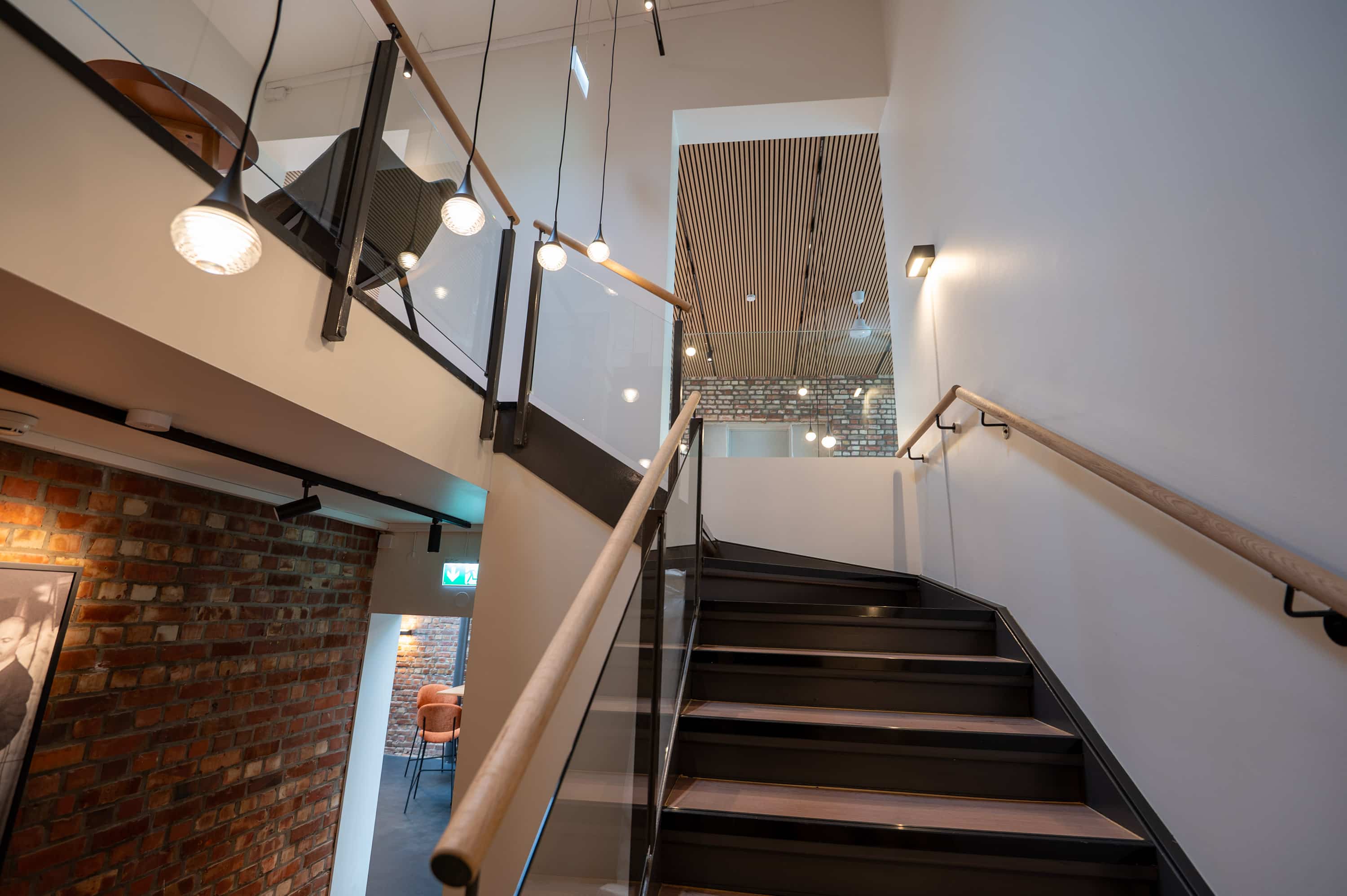 Haraldsheim Vandrerhjem Belysning hotell lobby