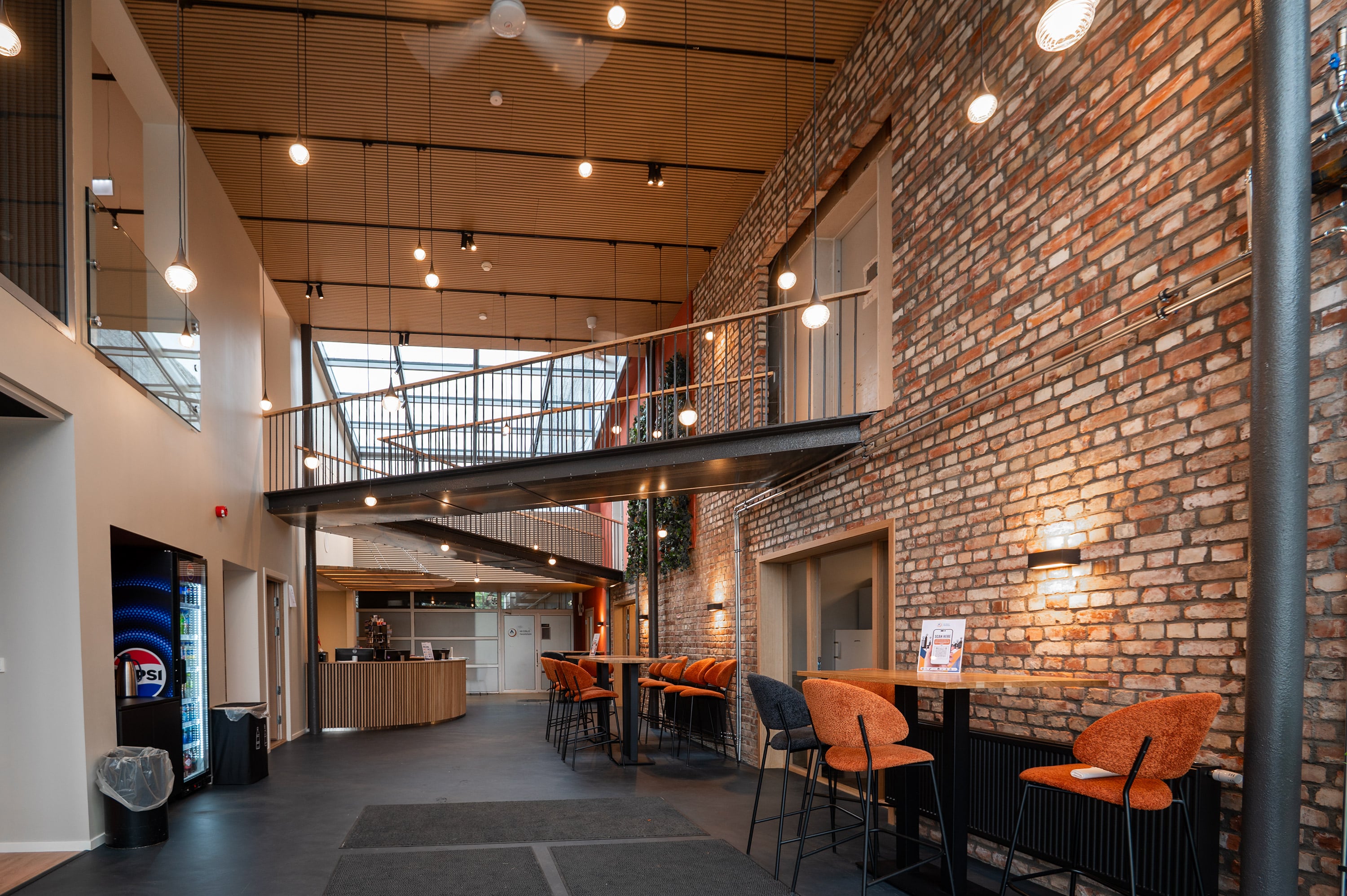 Haraldsheim Vandrerhjem Belysning hotell lobby