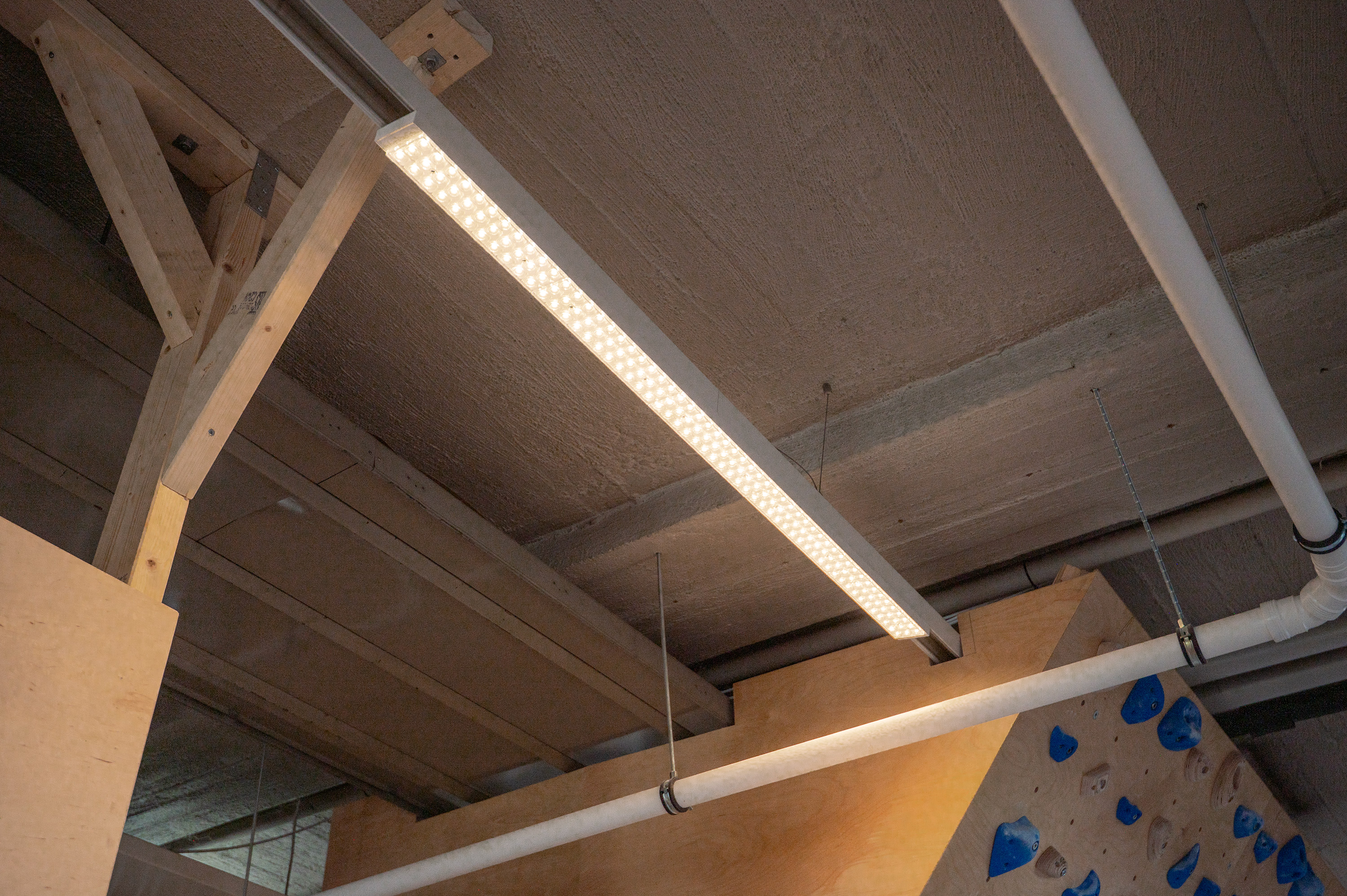• Trunking-system for generell belysning i klatresenter