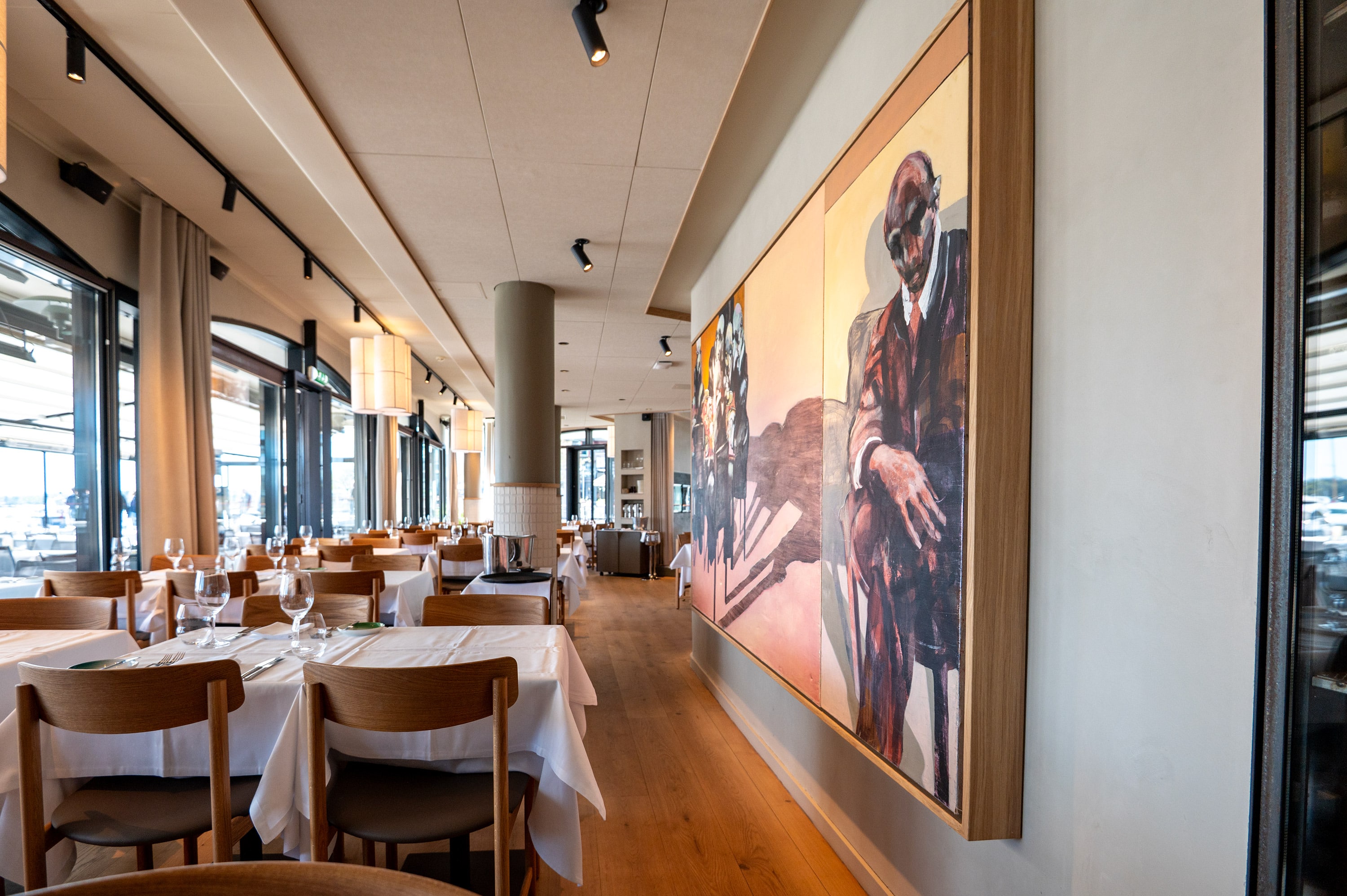 Restaurantbelysning som skaper atmosfære